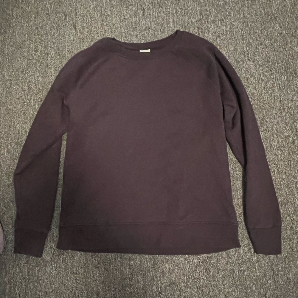 Black Time And Tru Women’s Crewneck